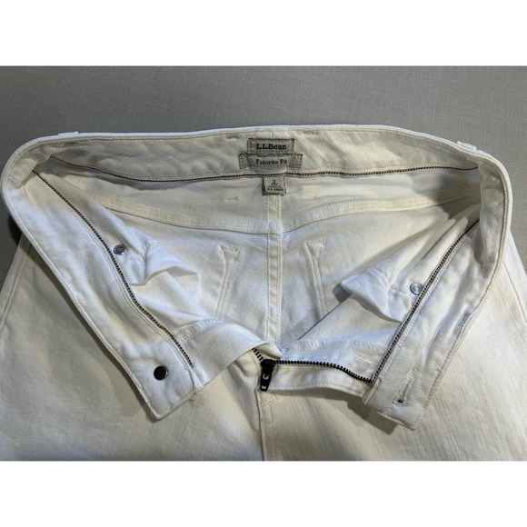 LL Bean Women’s Size 2 Reg Favorite Fit White Denim Jeans - Picture 8 of 9